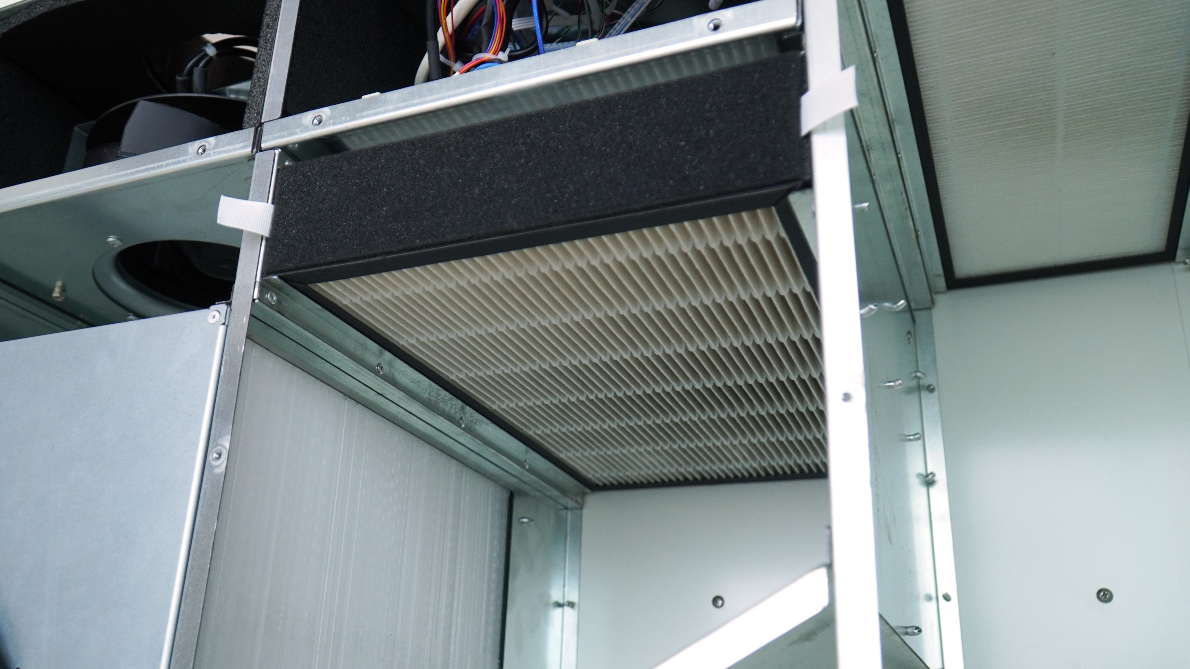 HRV/ERV Heat Recovery Recuperator Ventilation System with Humidity Display